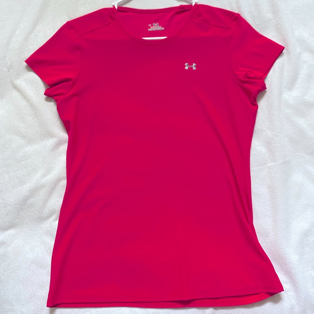 Pink Under Armour T-shirt